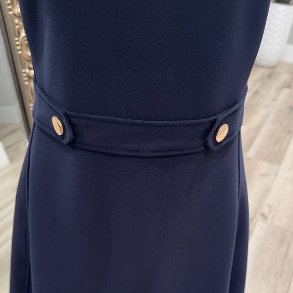 H&M Classic Navy Sleeveless Mini Dress - Picture 3 of 6